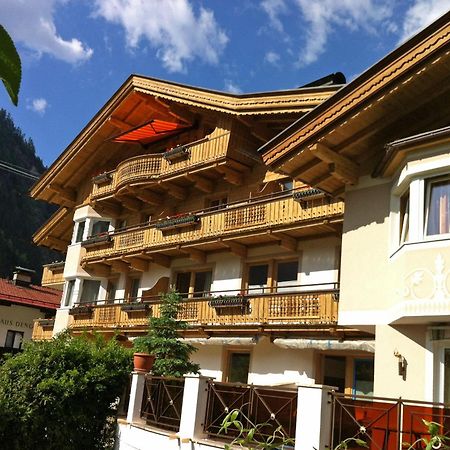 Aparthotel Apart Austria Mayrhofen Zewnętrze zdjęcie