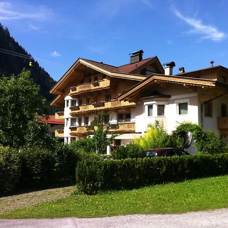 Aparthotel Apart Austria Mayrhofen Zewnętrze zdjęcie